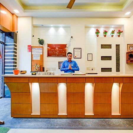 Hotel Le Grand - Walk-In From Rk Ashram Metro Station New Delhi Buitenkant foto