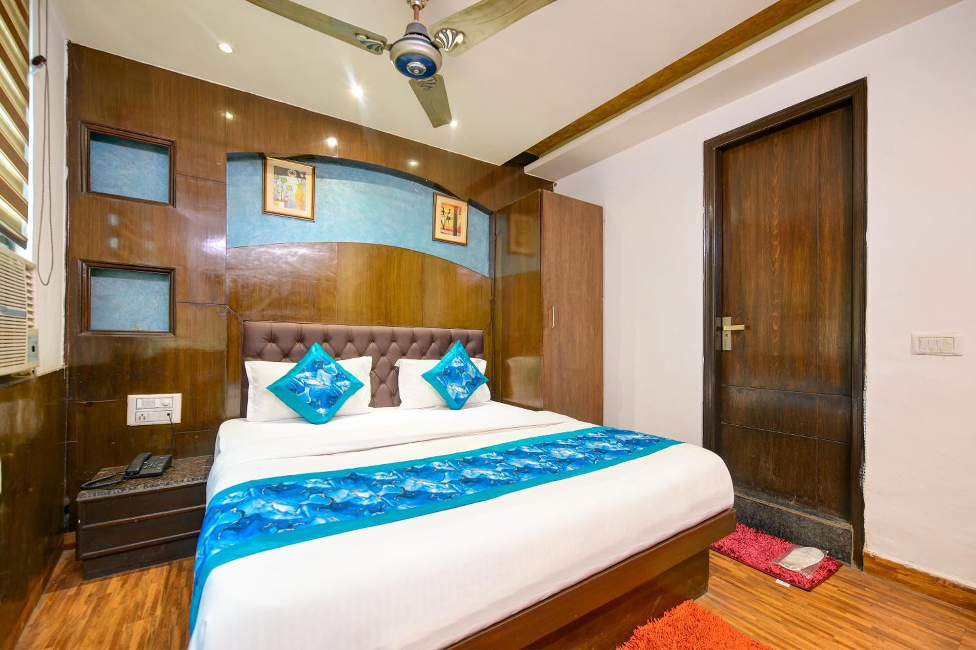 Hotel Le Grand - Walk-In From Rk Ashram Metro Station New Delhi Buitenkant foto